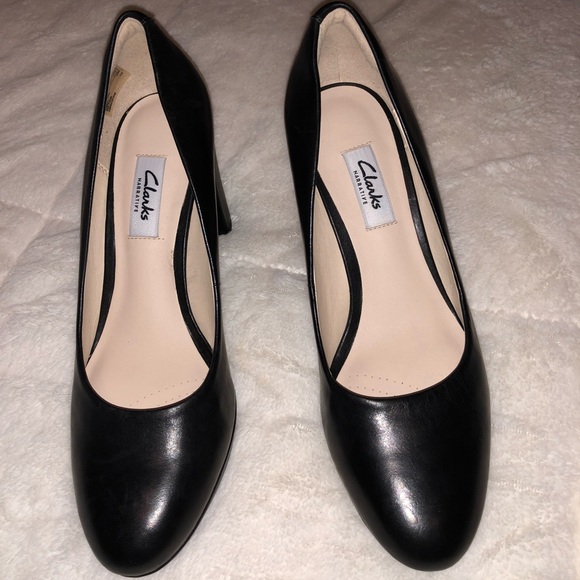 clarks narrative heels